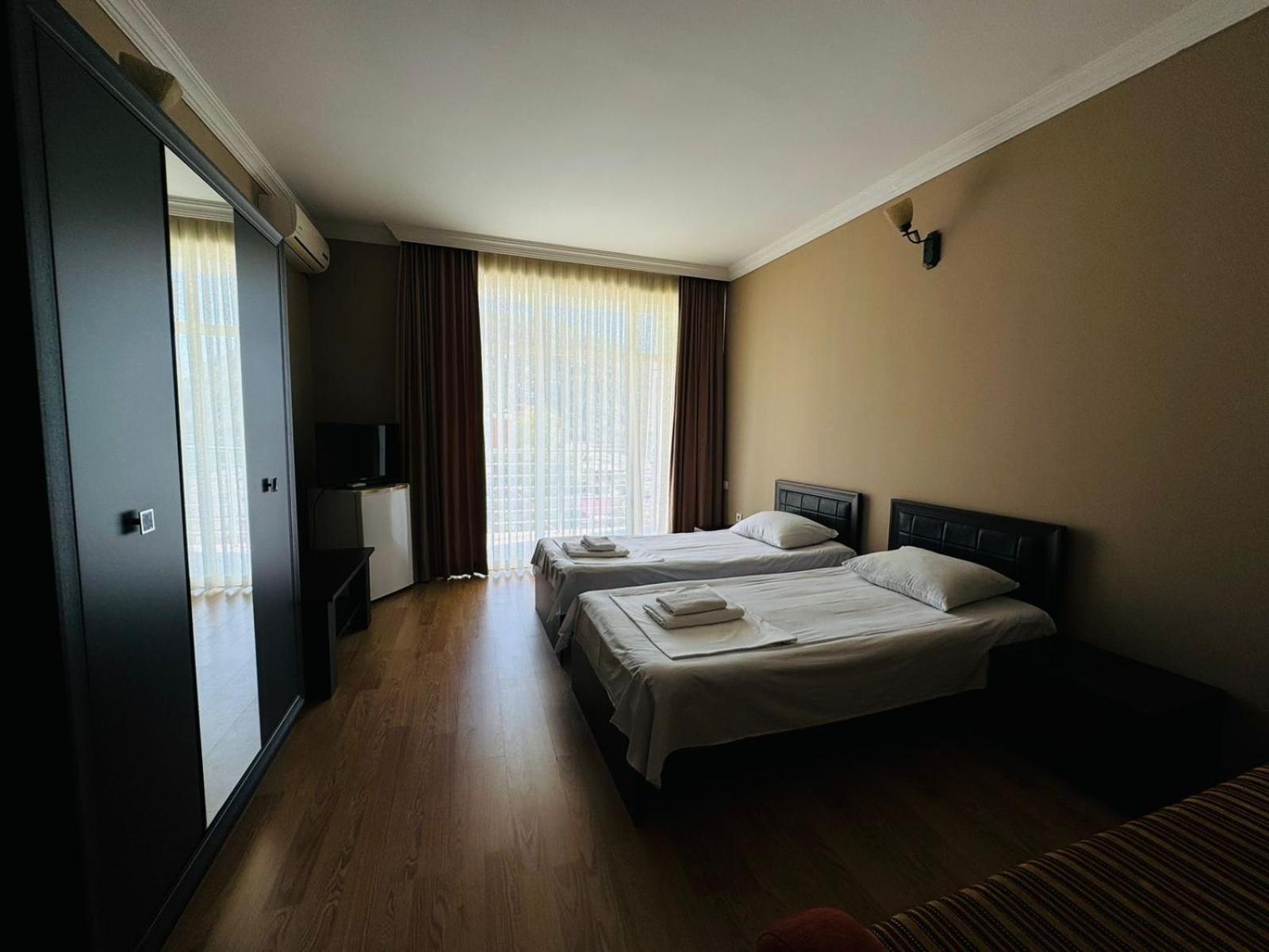 Black Sea Hotel Kwariati Exterior foto